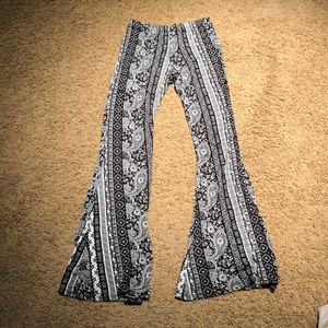 Black and white print bells